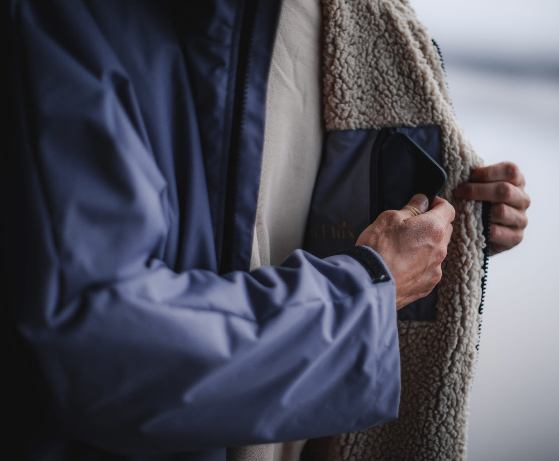 In.Flux Coat Robe Original